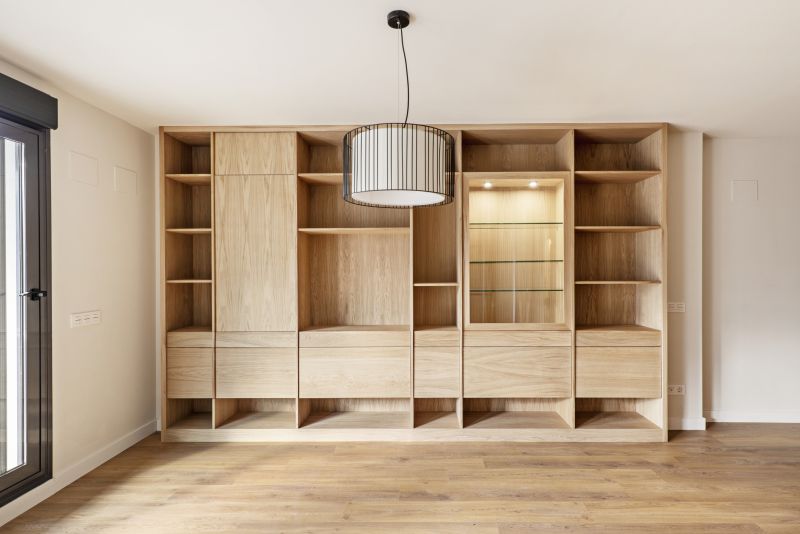 Assembled Wooden Bookshelf