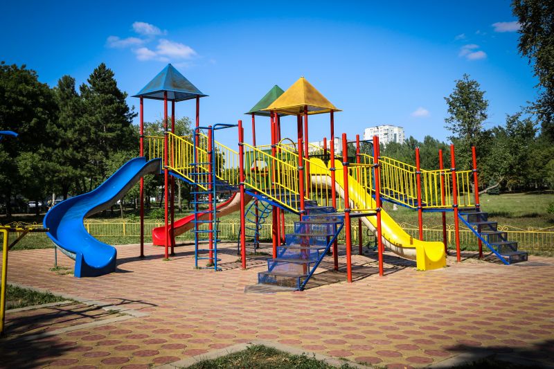 Playground Installation in Kansas City, KS